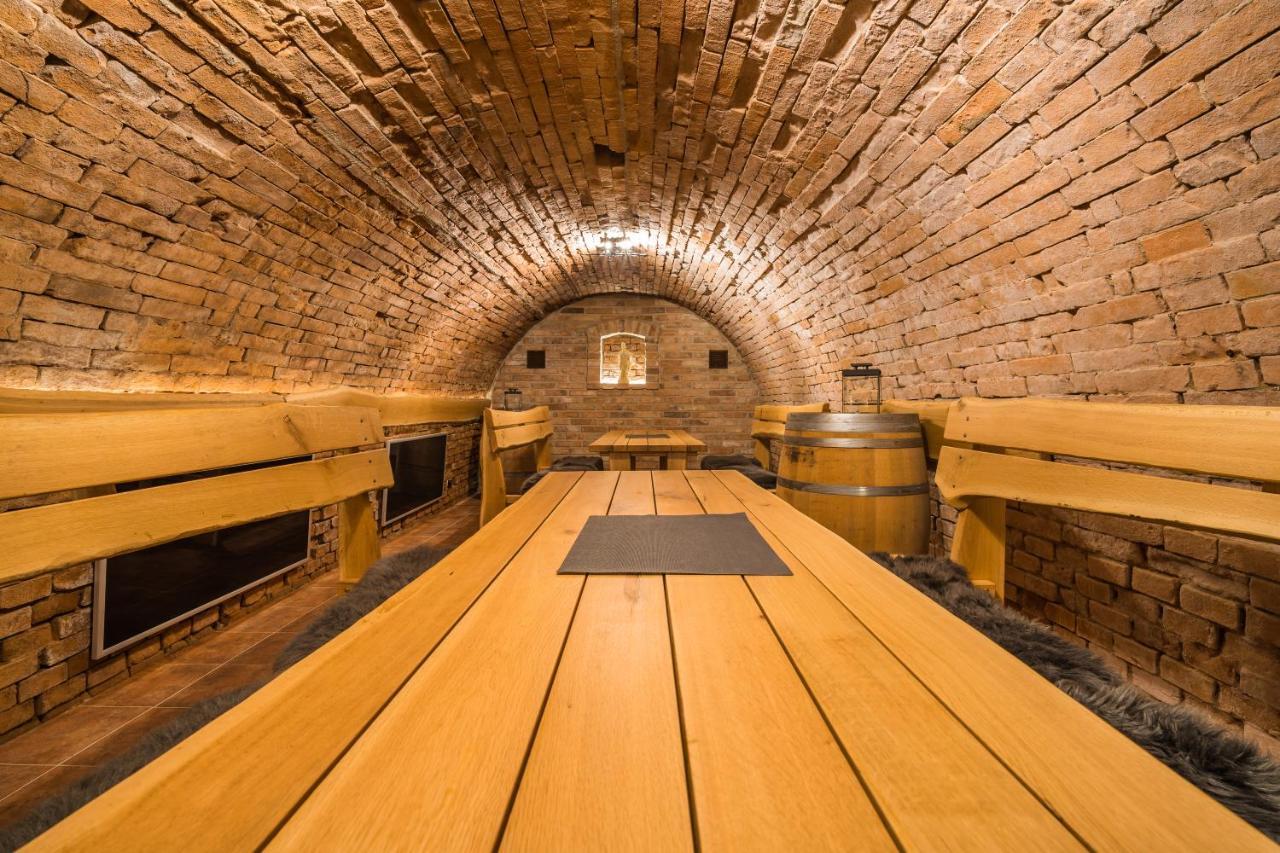 Vinný sklep Vinoza Velké Bílovice Exterior foto