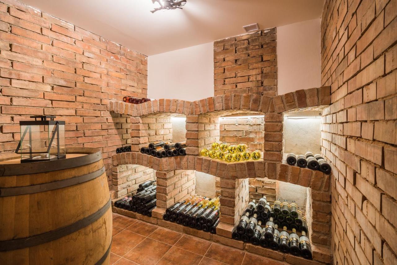 Vinný sklep Vinoza Velké Bílovice Exterior foto